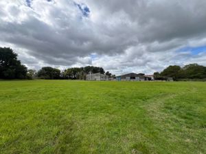 Photo 14- click for photo gallery